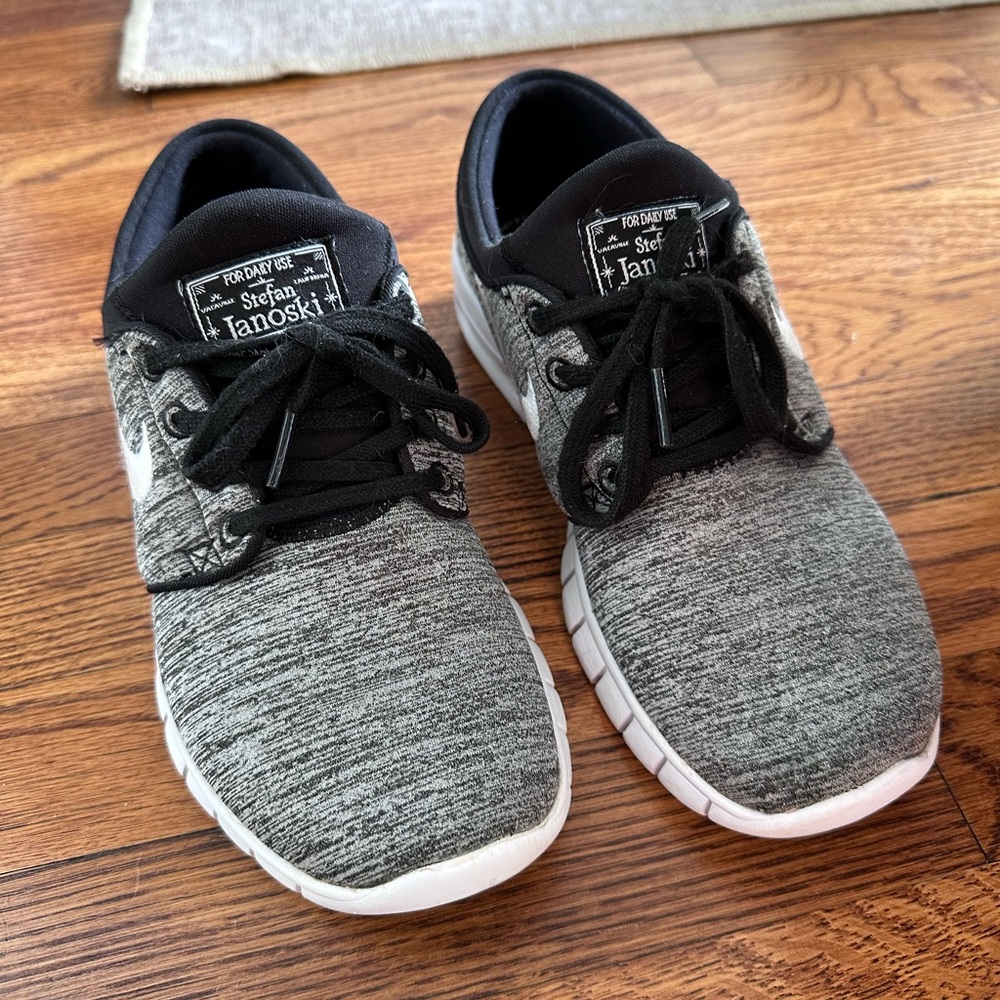 Men’s Nike Stefan Janoski Shoes